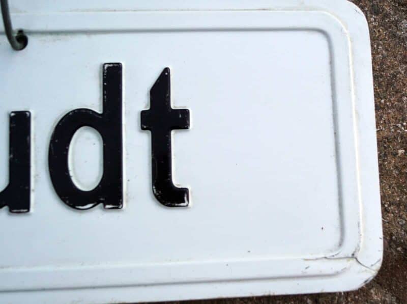 Udspring Forbudt + Benyt Trapperne