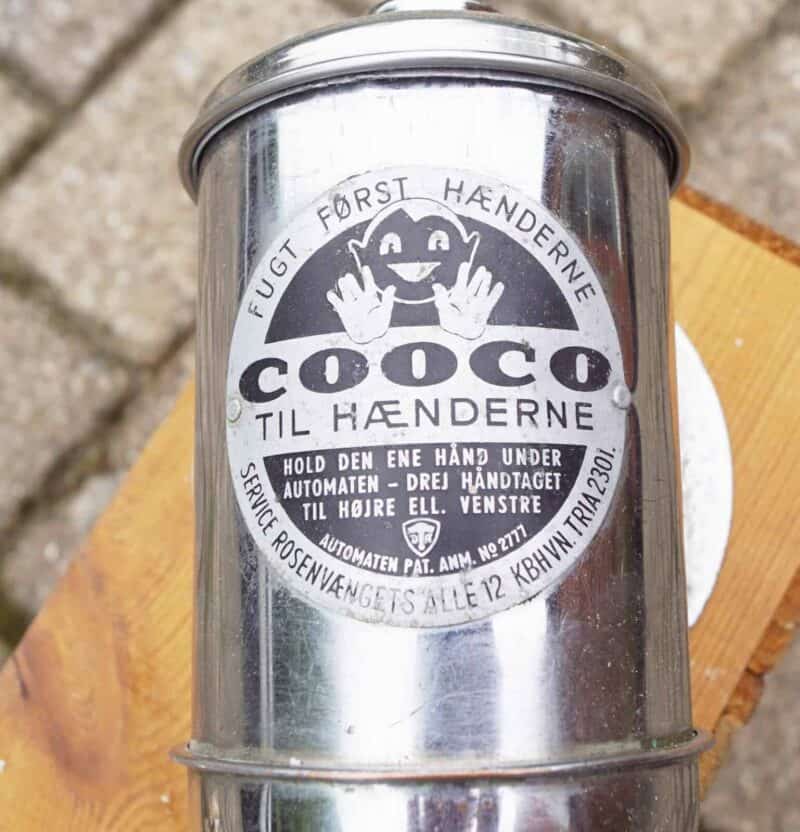 Cooco til hænderne - Gammel tørsæbe dispenser (lille model)