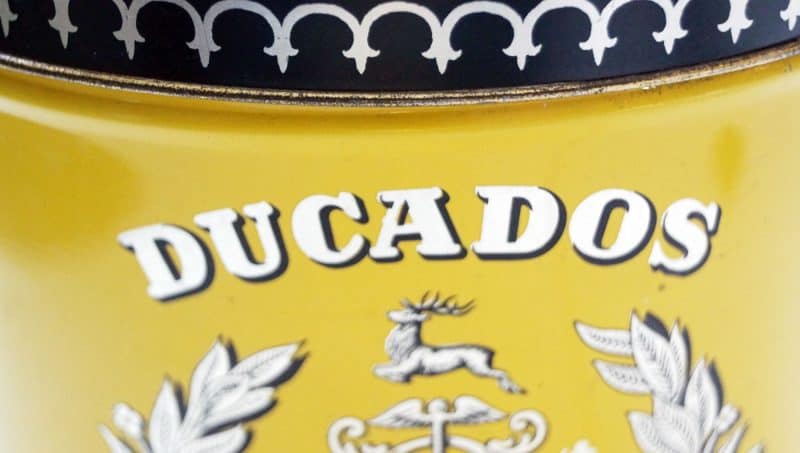 Ducados blikdåse
