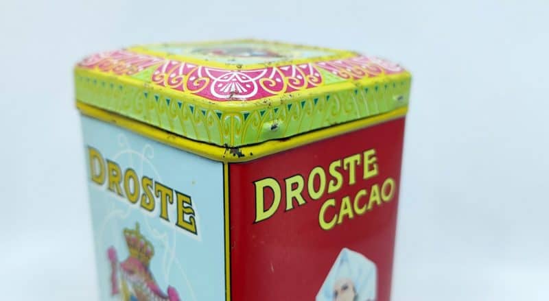 Lille Droste cacacodåse. 12,5 cm høj