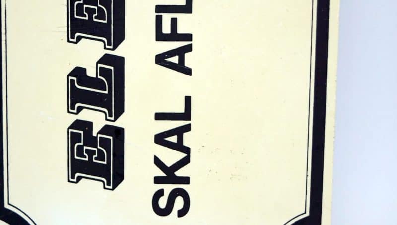 Elefanter skal afleveres i Entreen. Værten