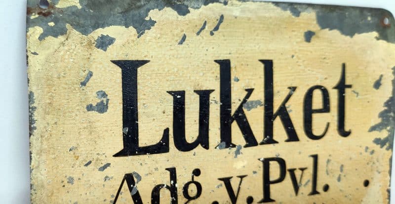 Lukket. Adg. v. Pvl. - dobbeltsidet