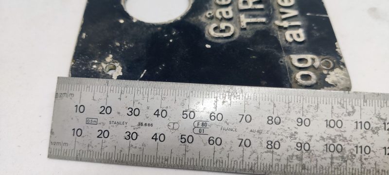 Fodgænger skilt - Gående tryk og afvent - støbegods