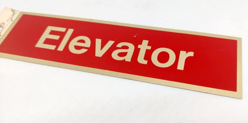 Aluskilt Elevator - 16x4 cm