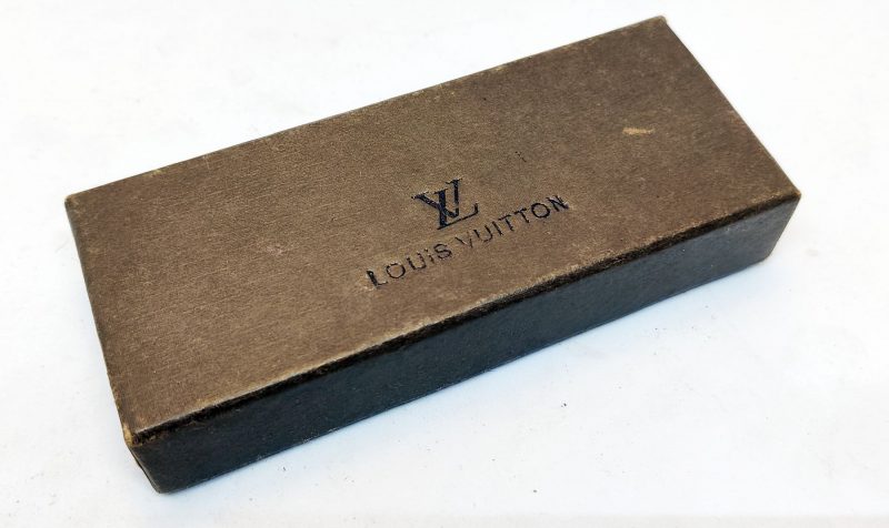 Louis Vuitton LV - lille papæske