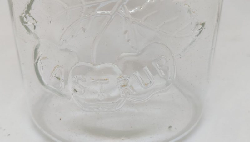 Syltekrukke i glas fra Kastrup med tilhørende låg mrk. DA (Dansk Arbejde)