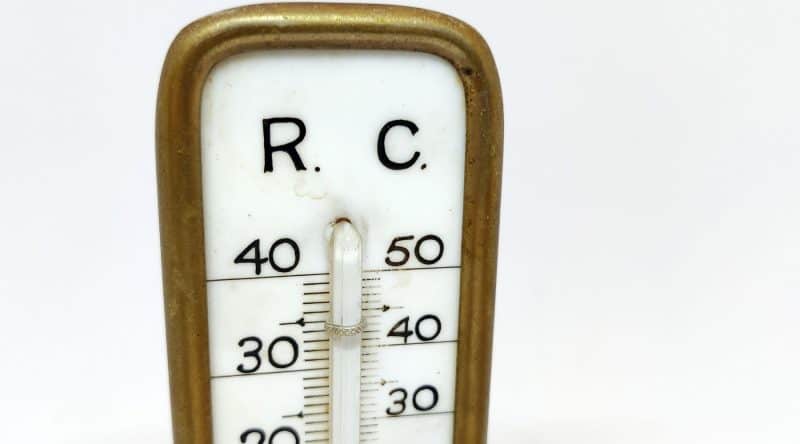 Termometer i porcelæn og messing. C. Hotman Aalborg