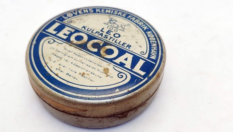 Leocoal. Leo Kulpastiller. Løvens kemiske fabrik København. Stor apotekerdåse