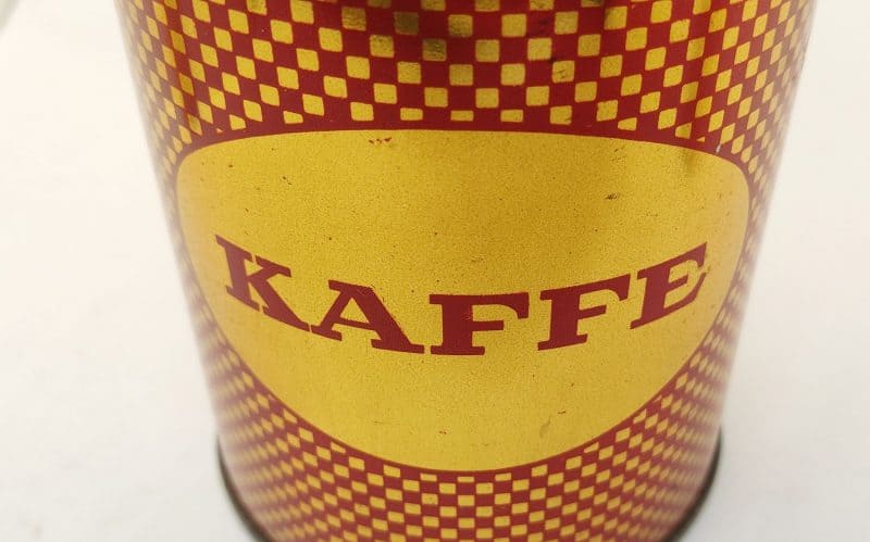 Kaffedåse fra Knoths Kaffe. Før ellere senere - Så hvorfor ikke straks Gasværksvej 17 Hilda 2560