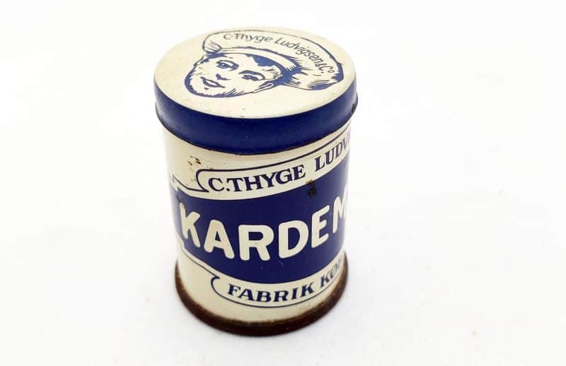 C. Thyge Ludvigsen & Co. Kardemomme. Fabrik København. Blikdåse
