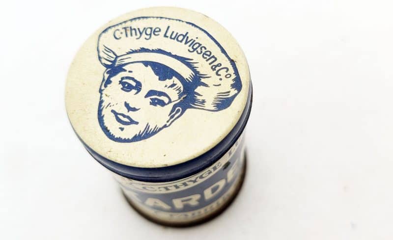 C. Thyge Ludvigsen & Co. Kardemomme. Fabrik København. Blikdåse