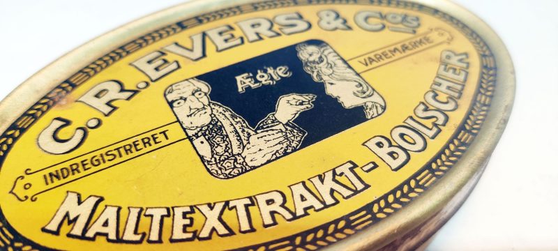 C. R. Evers & Cos. Ægte Maltextrakt-Bolscher. Blikdåse