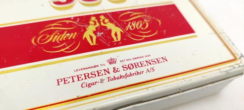 Cerut 333. Blikdåse. Petersen & Sørensens Cigar & Tobaksfabrikker A/S