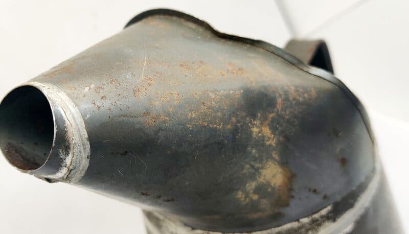 Oliekande. 2 Liter. VV. Jernblik