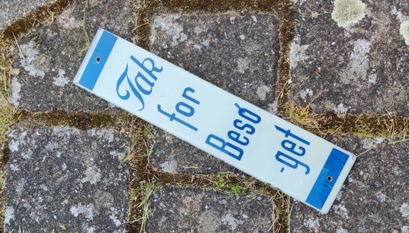 Tak for besøget. Glasskilt til dør