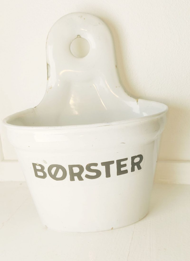 Børster Emaljeret skål til ophæng. Hvid og sort