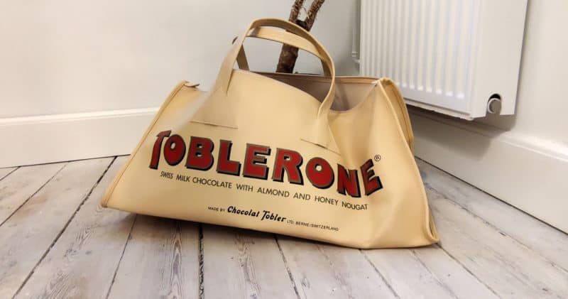 Toblerrone reklametaske, formet som en toblerrone