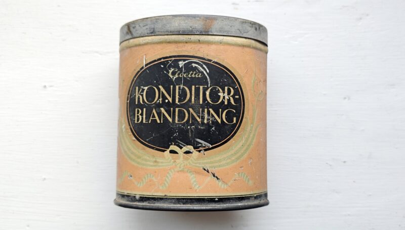 Cloetta. Konditor-Blanding. Blikdåse