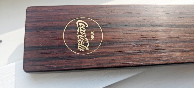 Coca Cola og Fanta oplukker i Teaktræ og messing