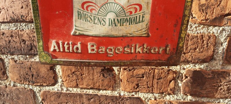 Horsens Dampmølles Flormel - Altid Bagesikkert. Blikskilt