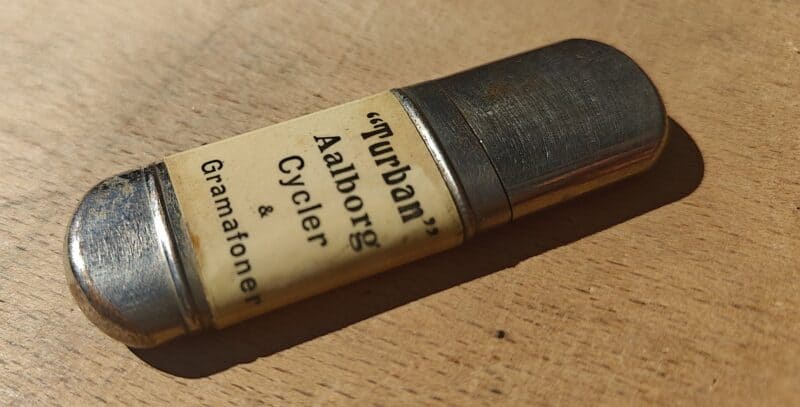 Lighter. Turban Aalborg. Cycler og Grammofoner