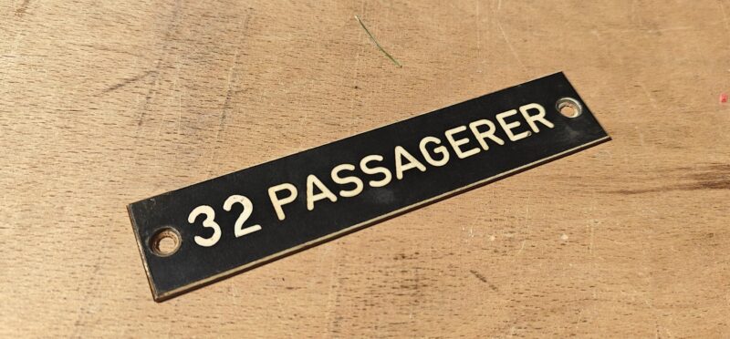 Sporvognsskilt. 32 passagerer