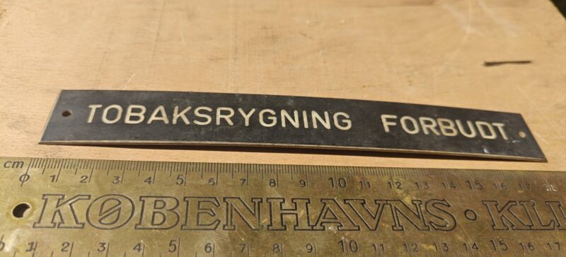 Tobaksrygning forbudt