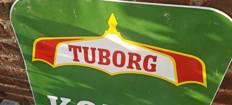 Tuborg Kolde Øl og Vand. Dobbeltsidet blikskilt reklame