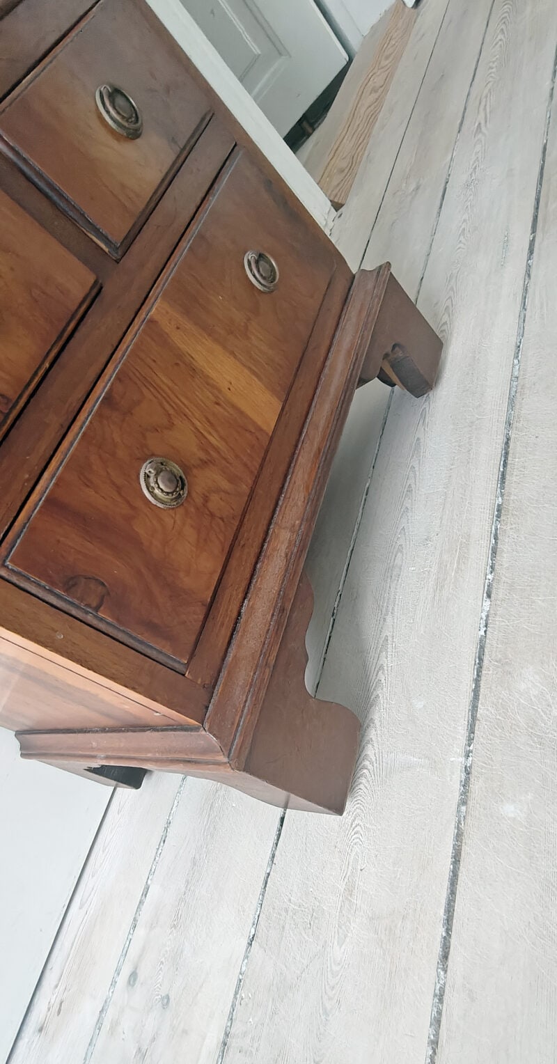 Sød lille vintage engelsk kommode / konsol. Ædeltræ og Mahogni finer