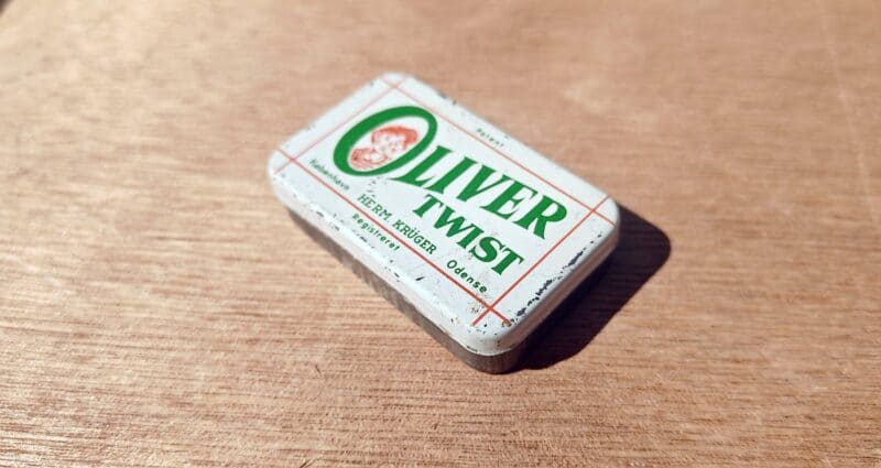 Oliver Twist. Odense. Blikdåse (2)