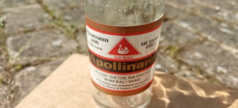Patentflaske. Apollinaris. Kulsurt. Diætisk, Bakteriefrit. Aalborg