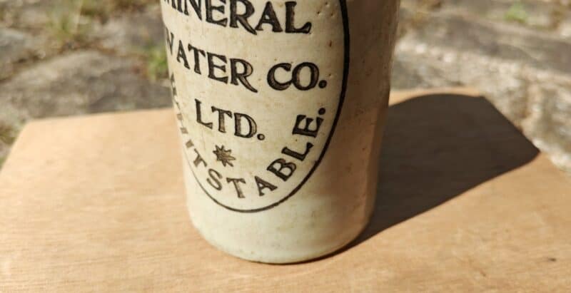 Star Mineral Water Co. Ltd. Whitstable. Bourne & Deney. Stentøjsflaske
