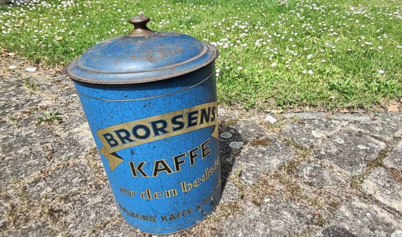 Brorsens Kaffe er den bedste. Aalborg Kaffe & Thehandel. Købmandsdåse