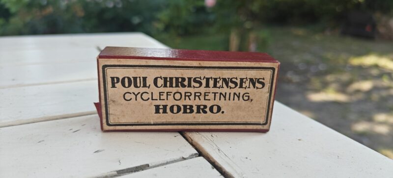 Poul Christensens Cycleforretning. Hobro (Rød) - Pæn (1)