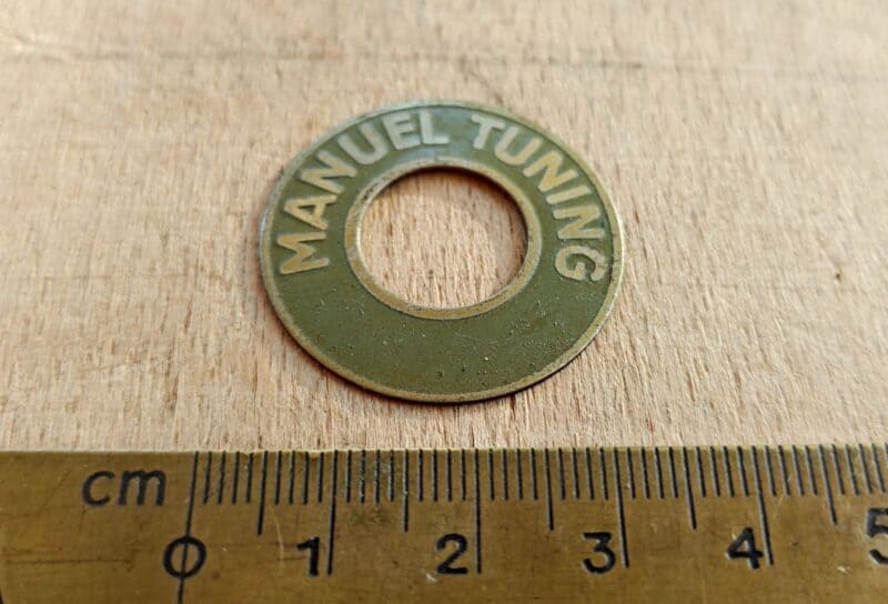 Blikskilt ring. Manuel Tuning