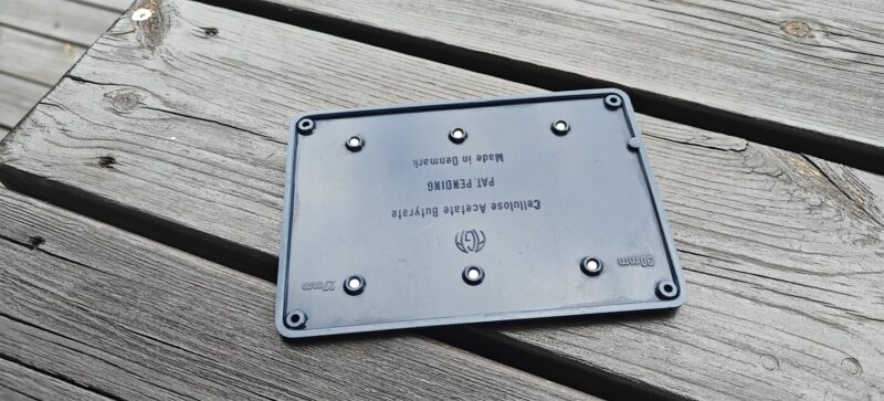 Husnummer - 058. AGA. Hård plast. Cirka 40-50 år gammelt