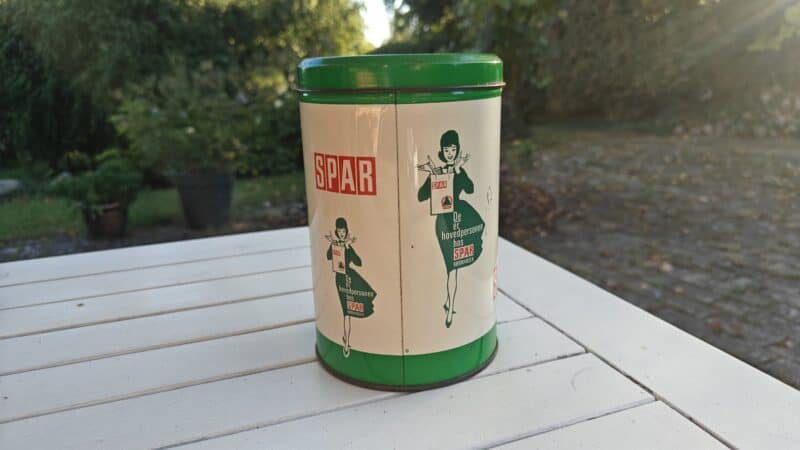 Kaffedåse fra SPAR - De er hovedpersonen hos SPAR Købmanden