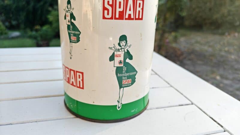 Kaffedåse fra SPAR - De er hovedpersonen hos SPAR Købmanden
