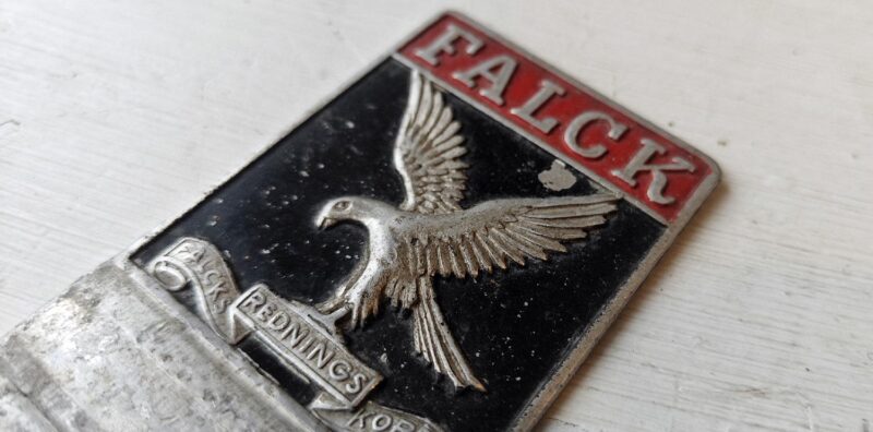 Falcks redningskorps skilt i alublik