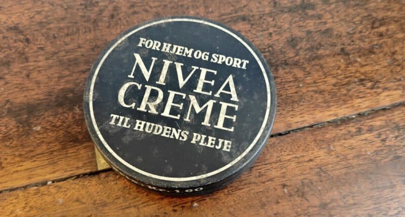 Nivea Creme No. 363. Blikdåse
