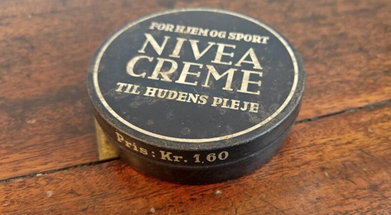 Nivea Creme No. 363. Blikdåse
