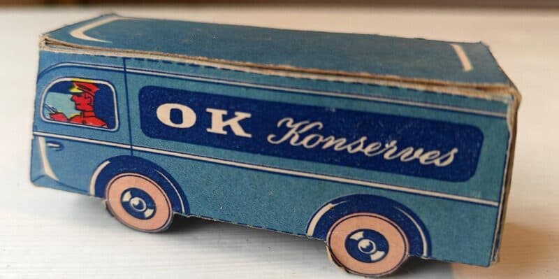 Odense Konservesfabrik. OK Konserves. Papbus